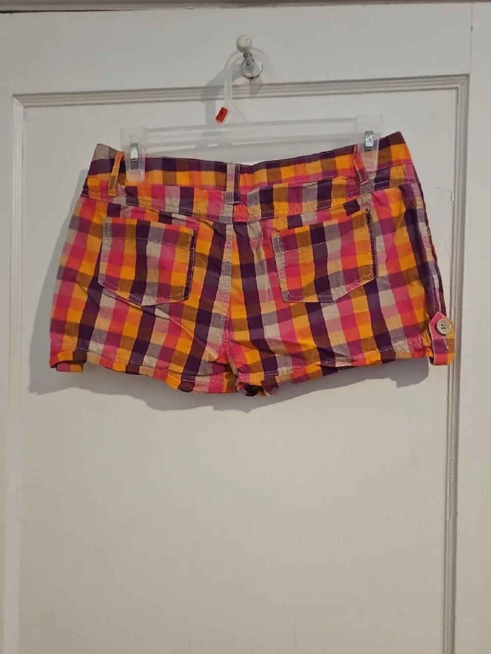 SO vibrant plaid
